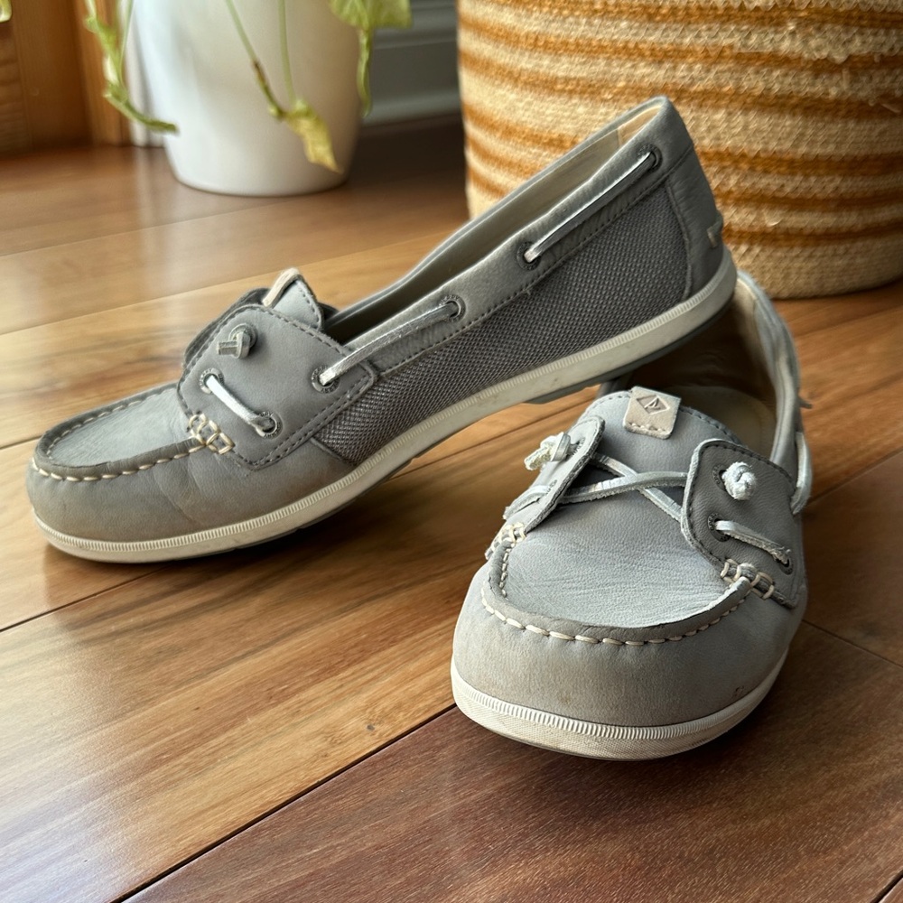 Sperry Women's Gray Boat Shoes 9